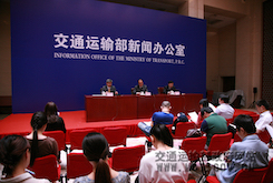 公安部明确：智驾≠自驾！辅助驾驶操作或纳入驾考，这些风险要警惕