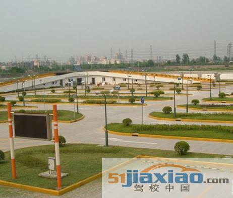 茶山驾校场地2