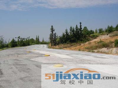 兴达驾校练习场地