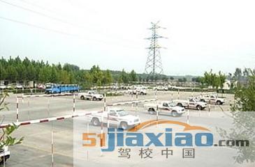 顺达驾校教练车